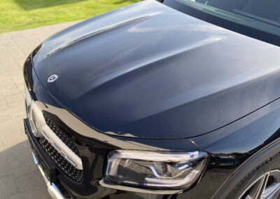 korekta lakieru konin